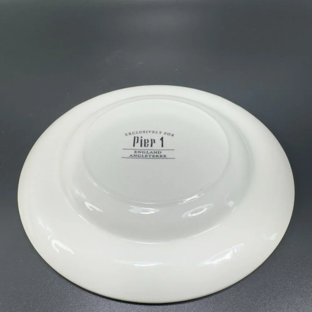 Pier 1 ENGLAND‎ ANGLETERRE Ceramic Teacup And Saucer Set Vino Coffee Black White